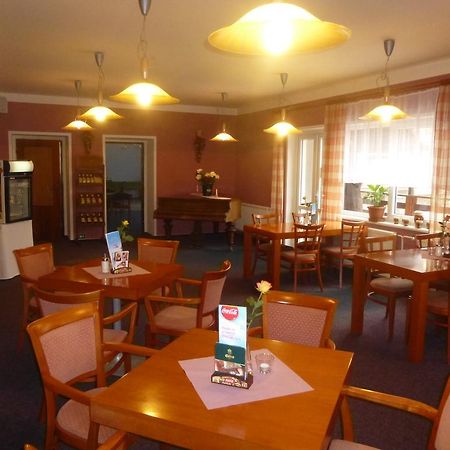 Hotel Zatisi Františkovy Lázně Zewnętrze zdjęcie