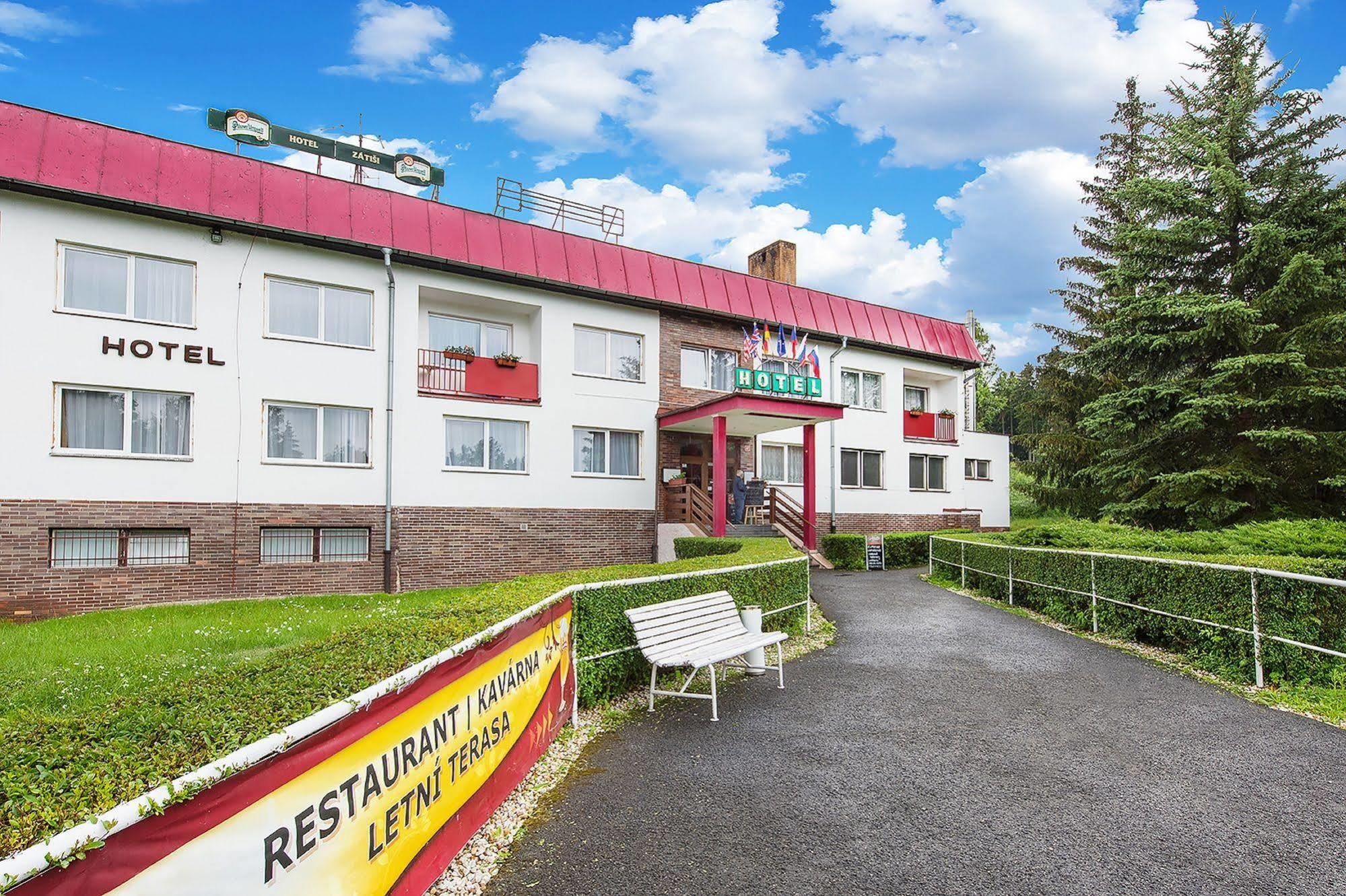 Hotel Zatisi Františkovy Lázně Zewnętrze zdjęcie