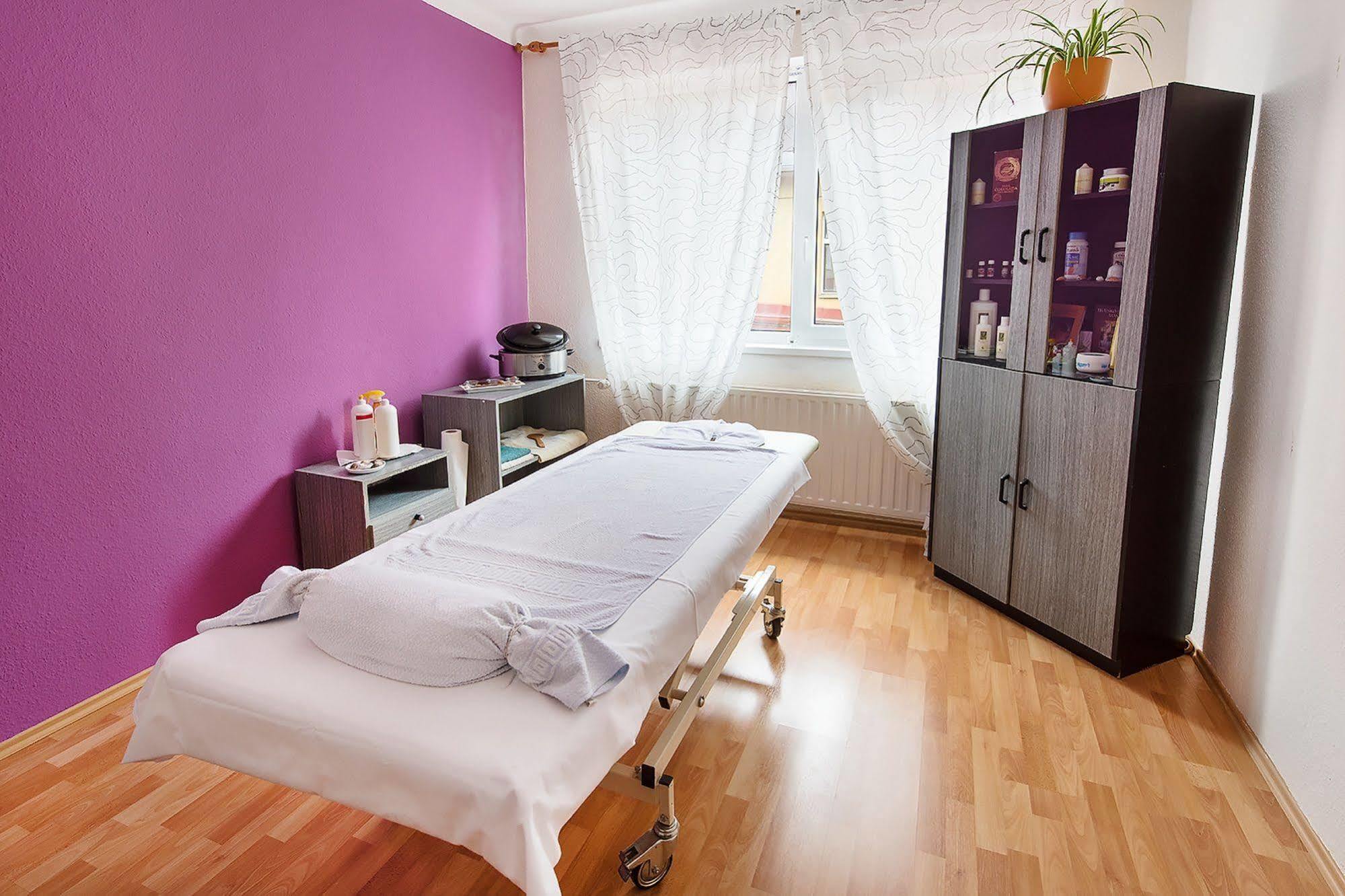 Hotel Zatisi Františkovy Lázně Zewnętrze zdjęcie