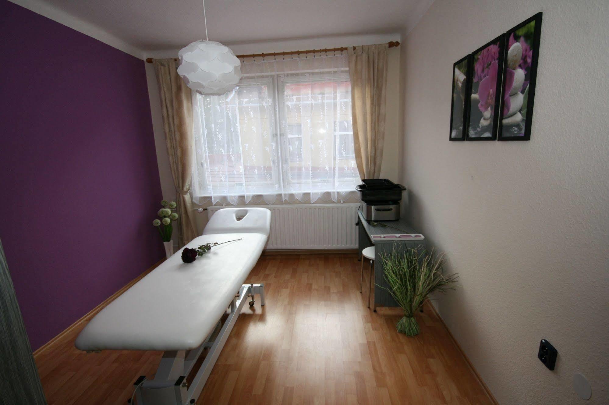 Hotel Zatisi Františkovy Lázně Zewnętrze zdjęcie